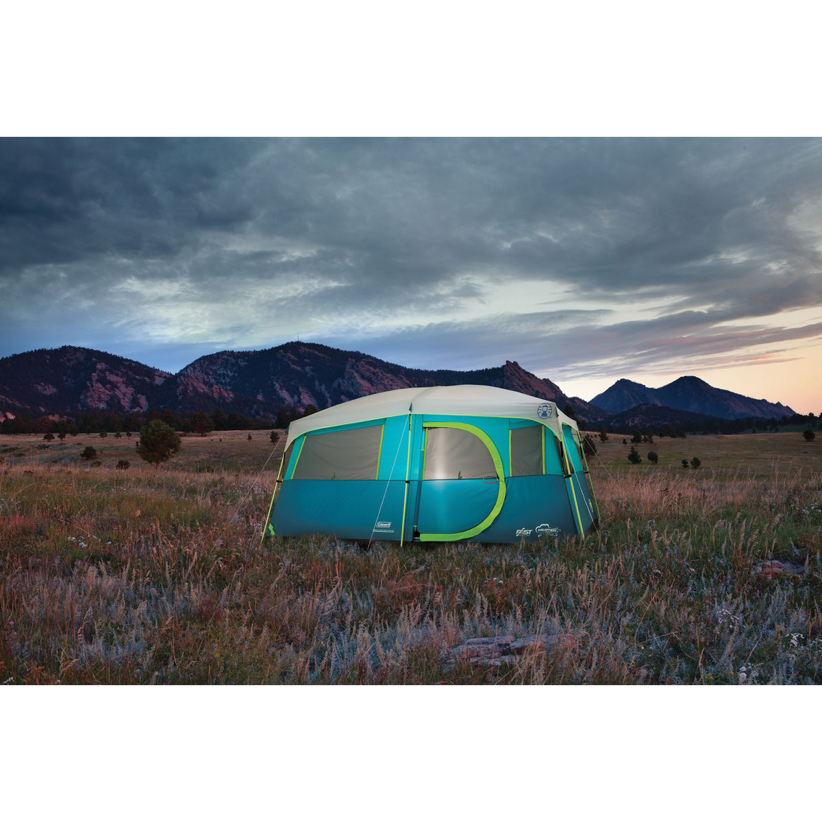 Coleman 8-Person Tenaya Lake Fast Pitch Cabin Camping Tent with Closet, Light Blue